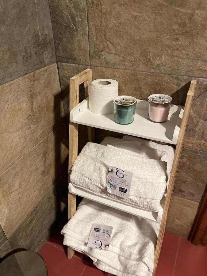 Apartamento Turistico R. Gonzalez Abreu Sevilla Kültér fotó